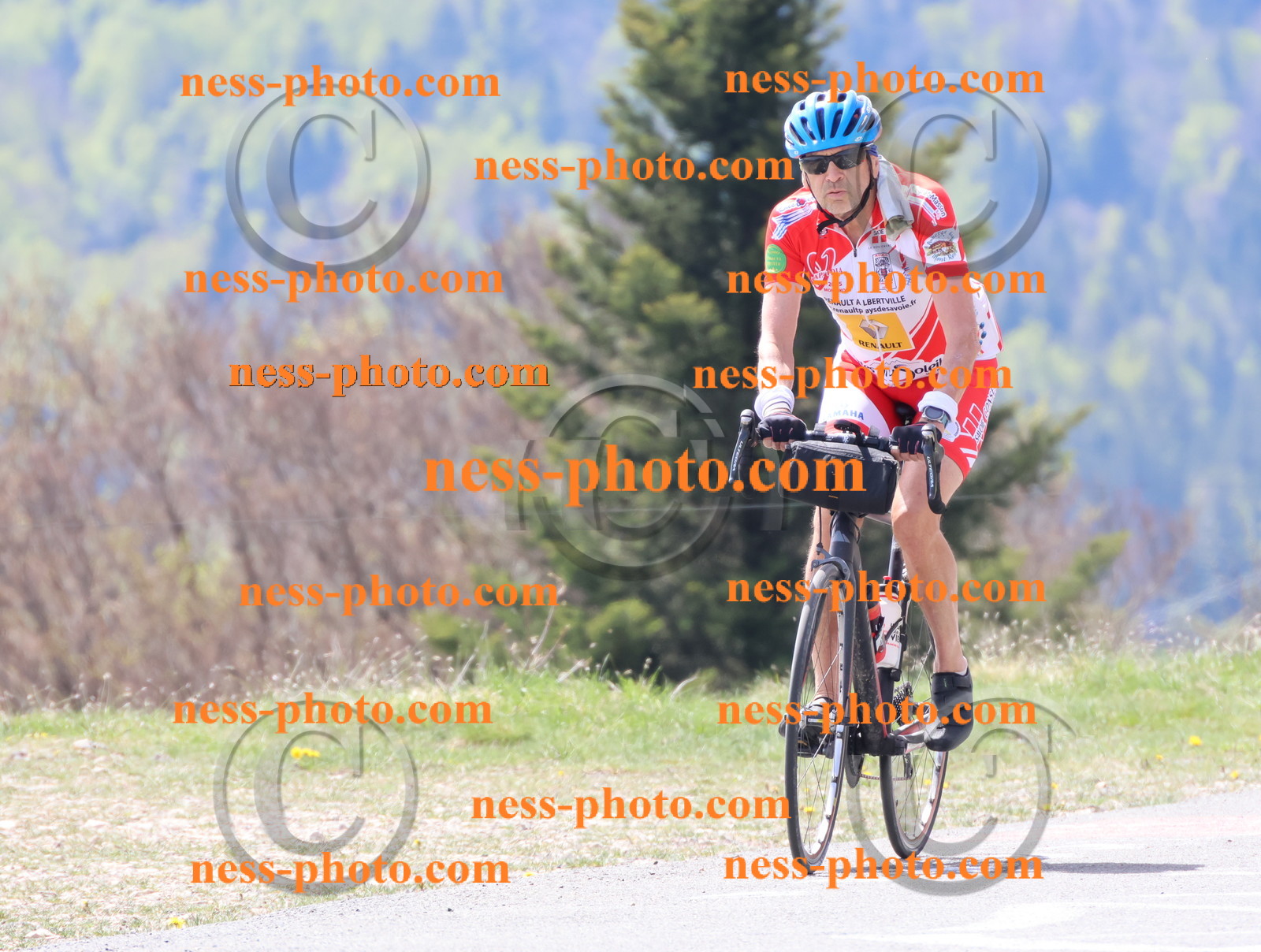 Col du Grand Colombier (106).JPG