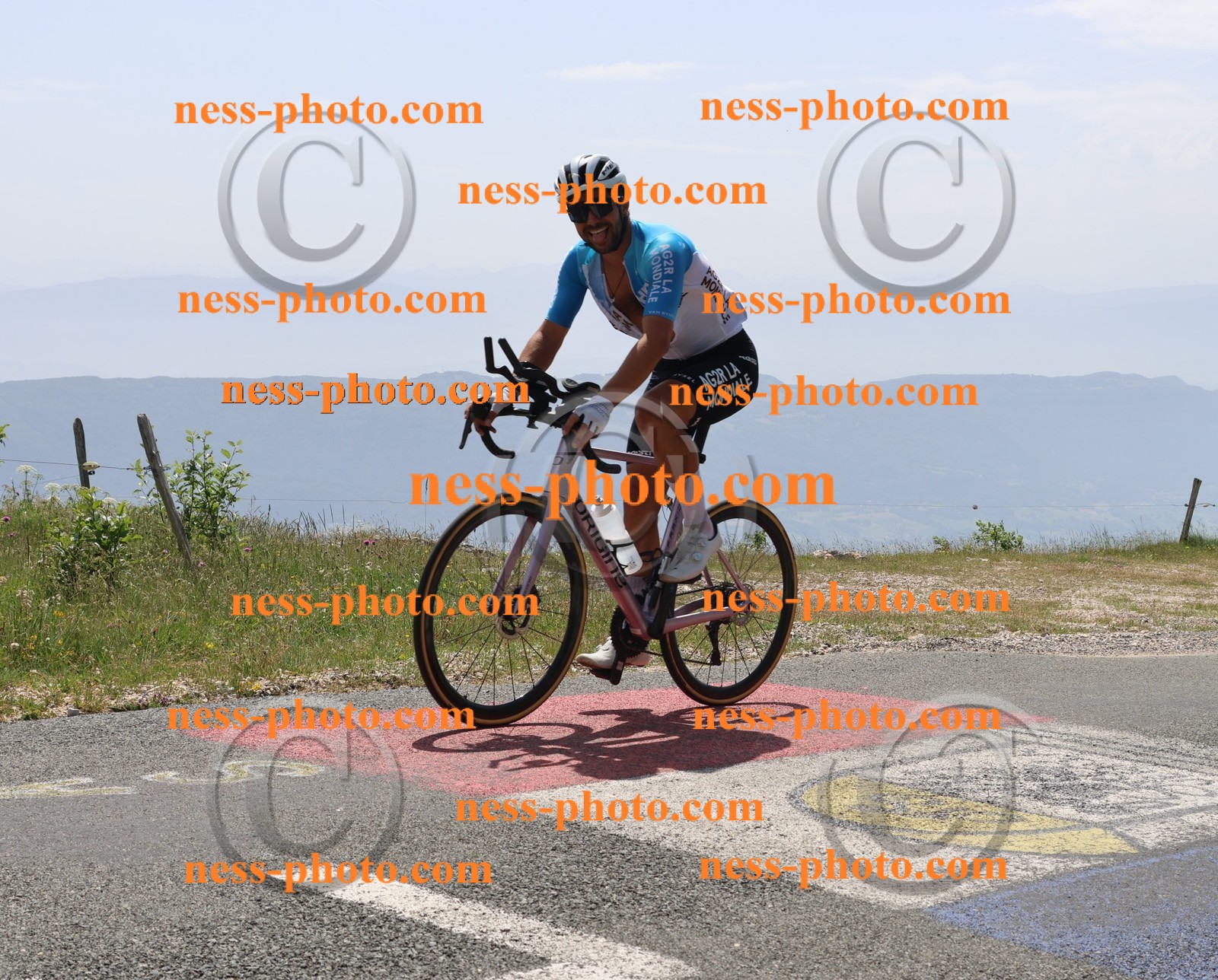 Col du grand Colombier (2132).JPG