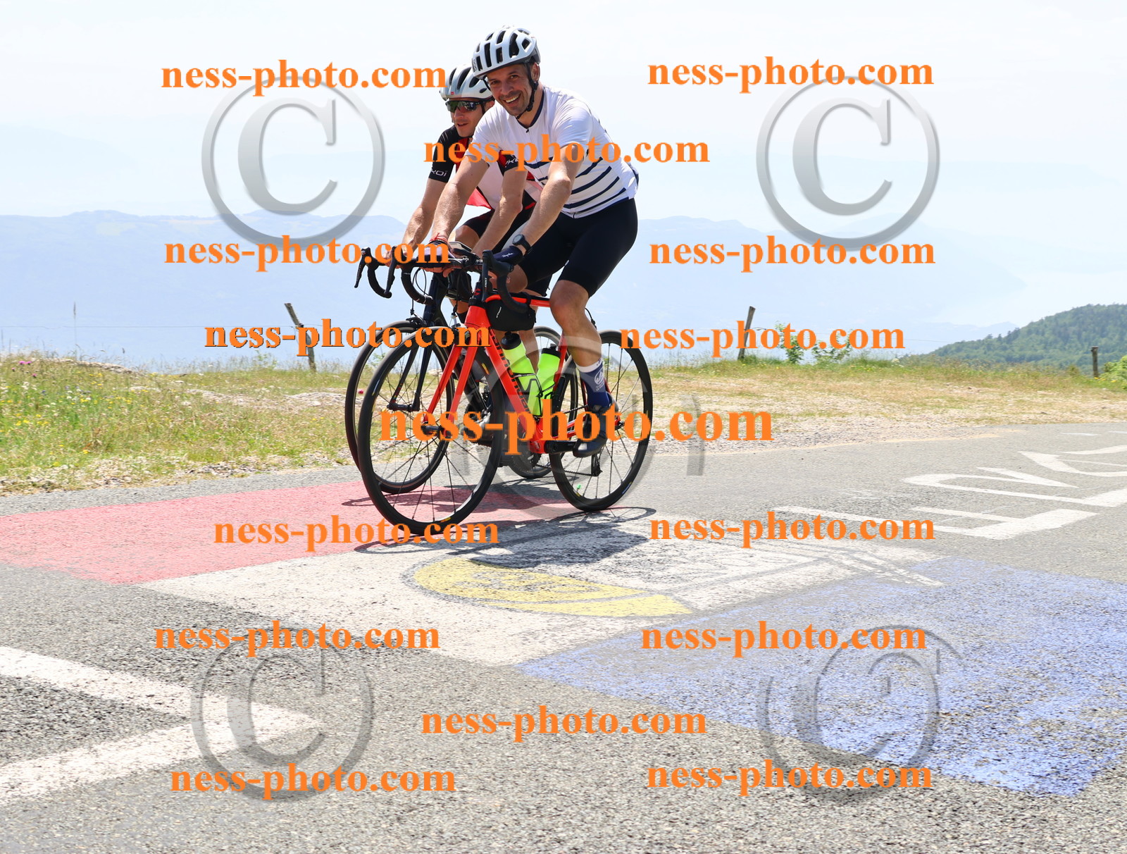 Col du grand Colombier (2601).JPG