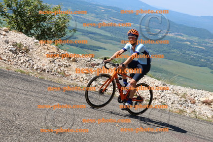 Col du Grand Colombier (2150).JPG