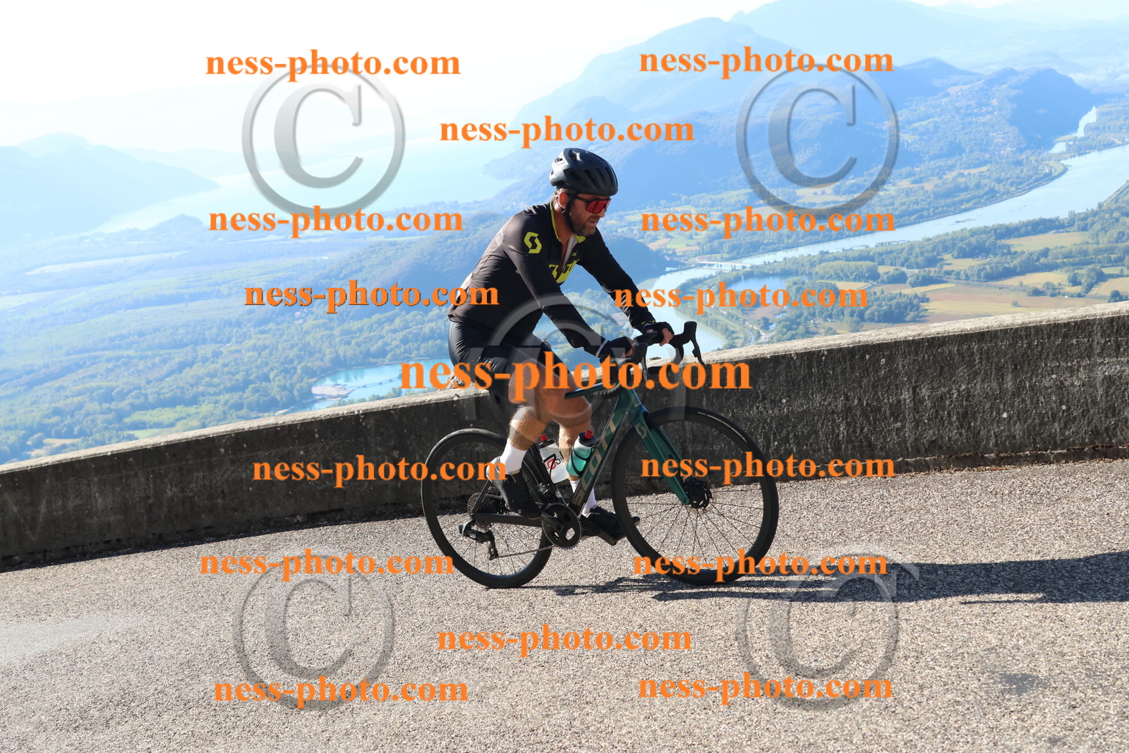 Col du Grand Colombier (32).JPG