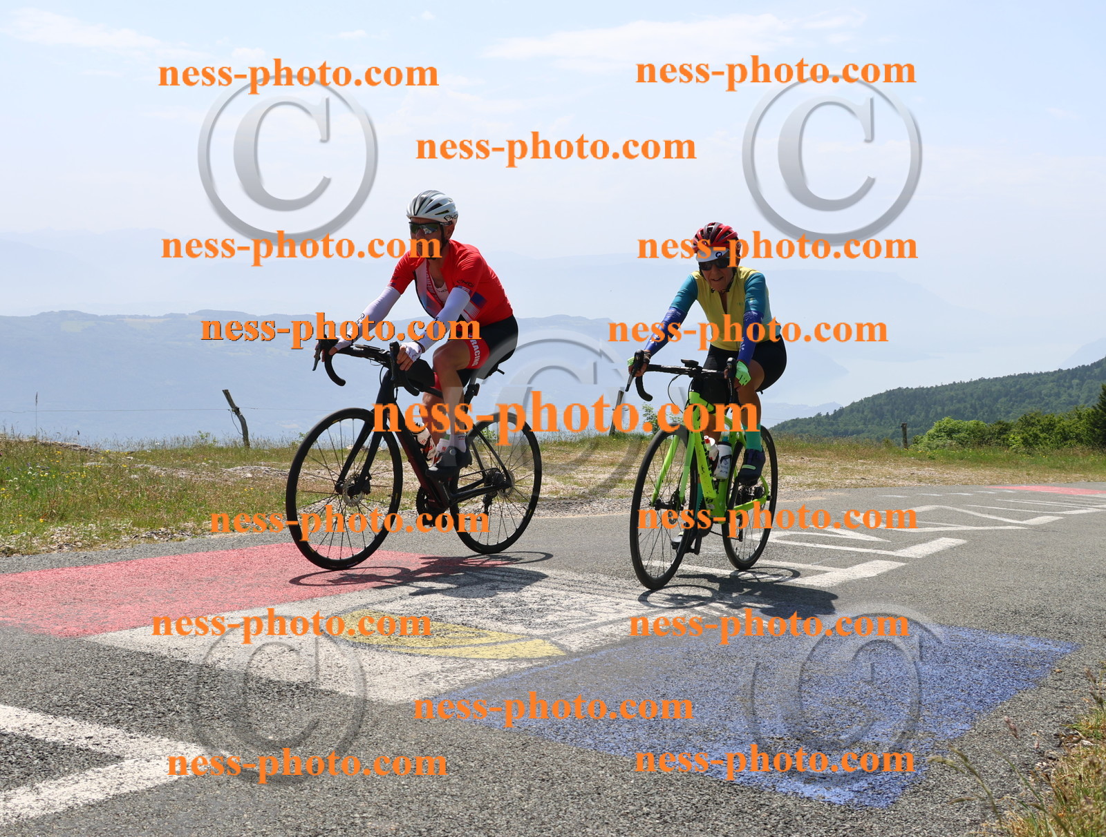 Col du grand Colombier (2290).JPG