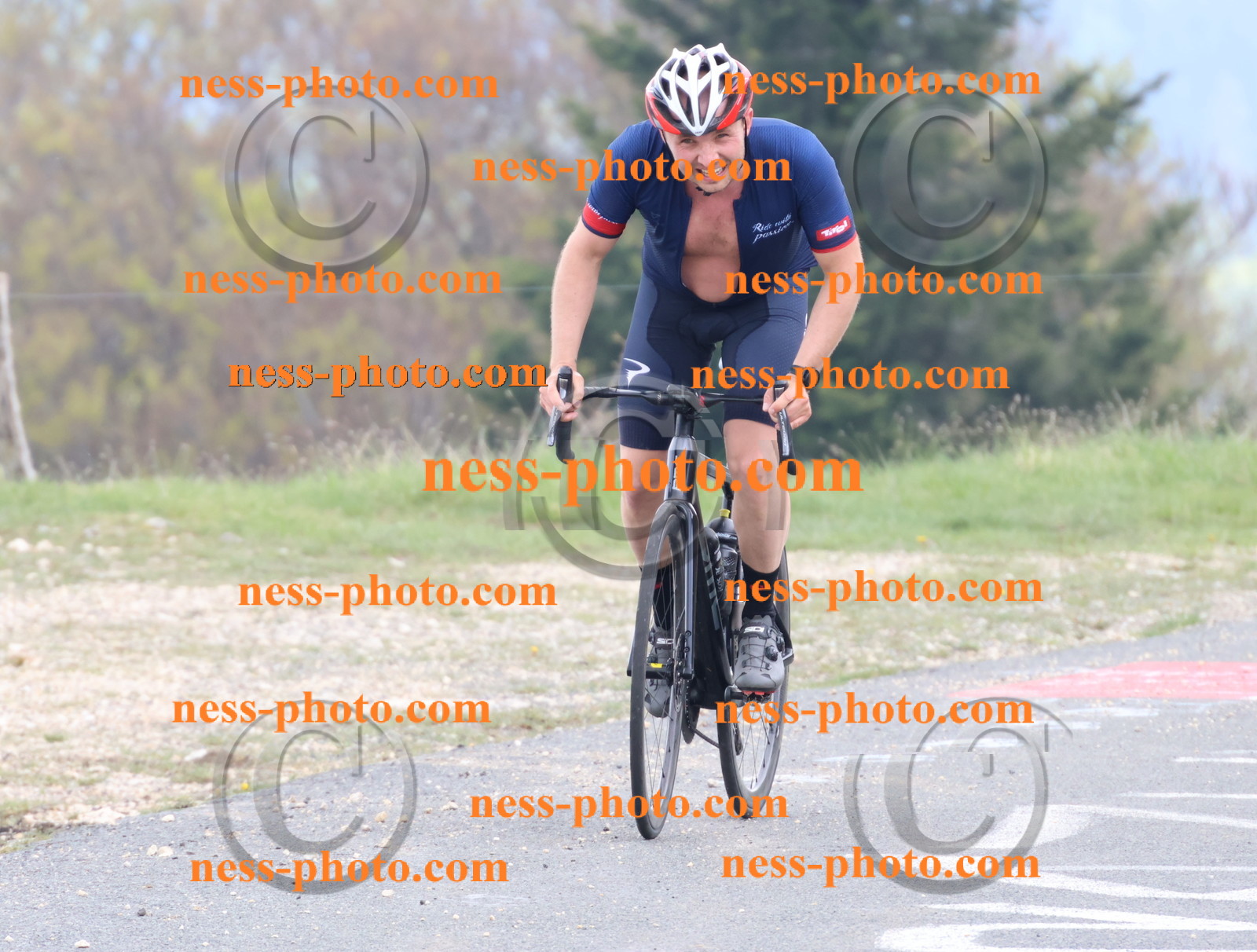 Col du Grand Colombier (195).JPG