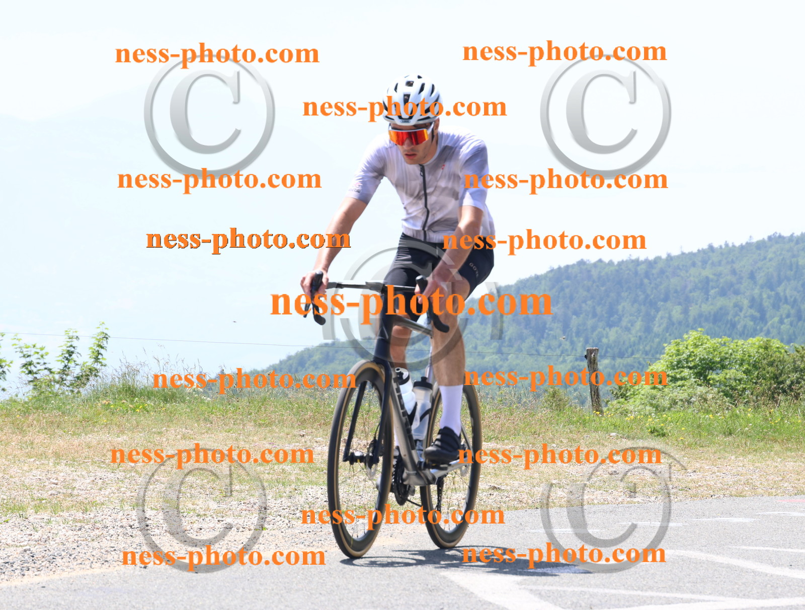 Col du grand Colombier (2295).JPG