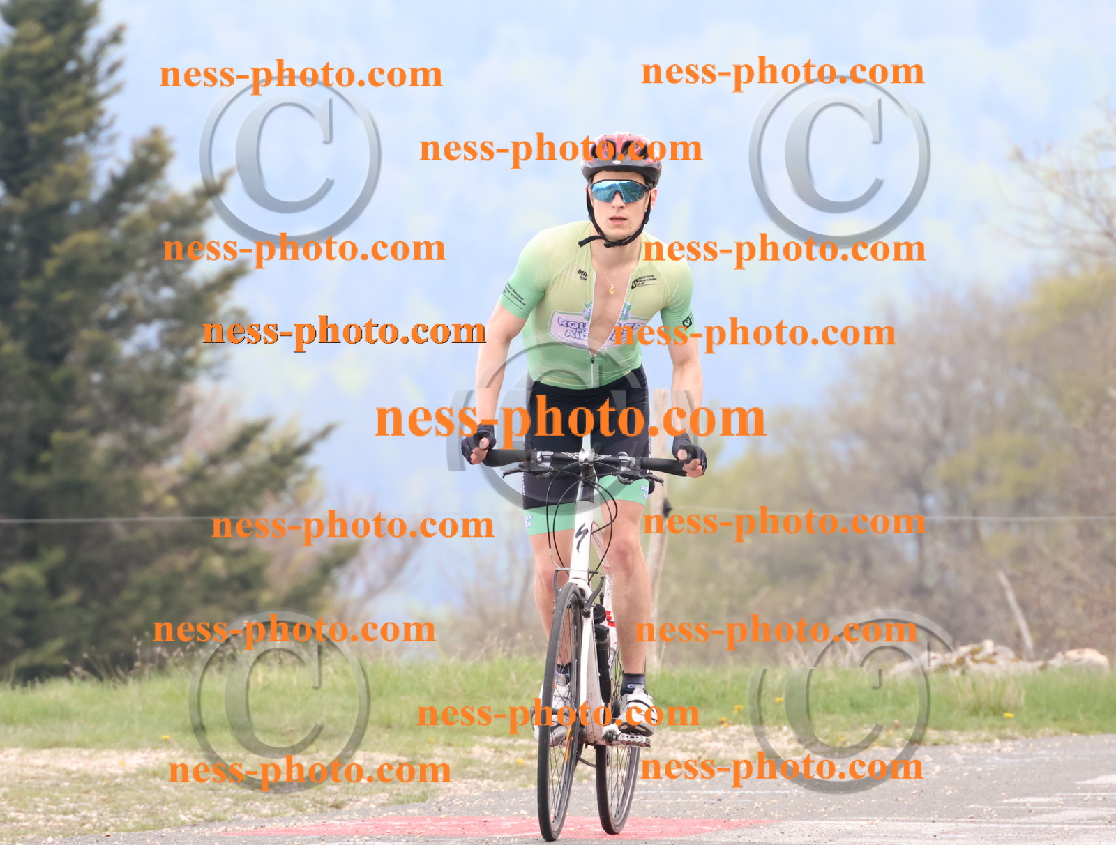 Col du Grand Colombier (186).JPG