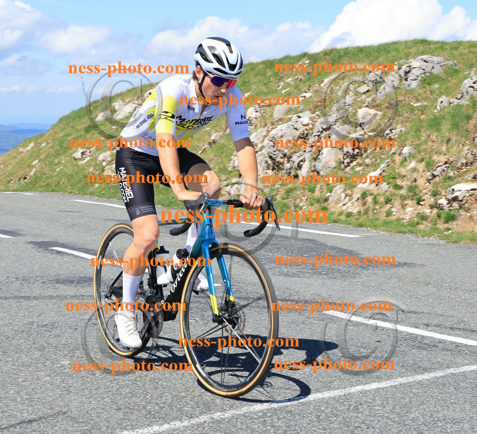 Col du Grand Colombier (1710).JPG