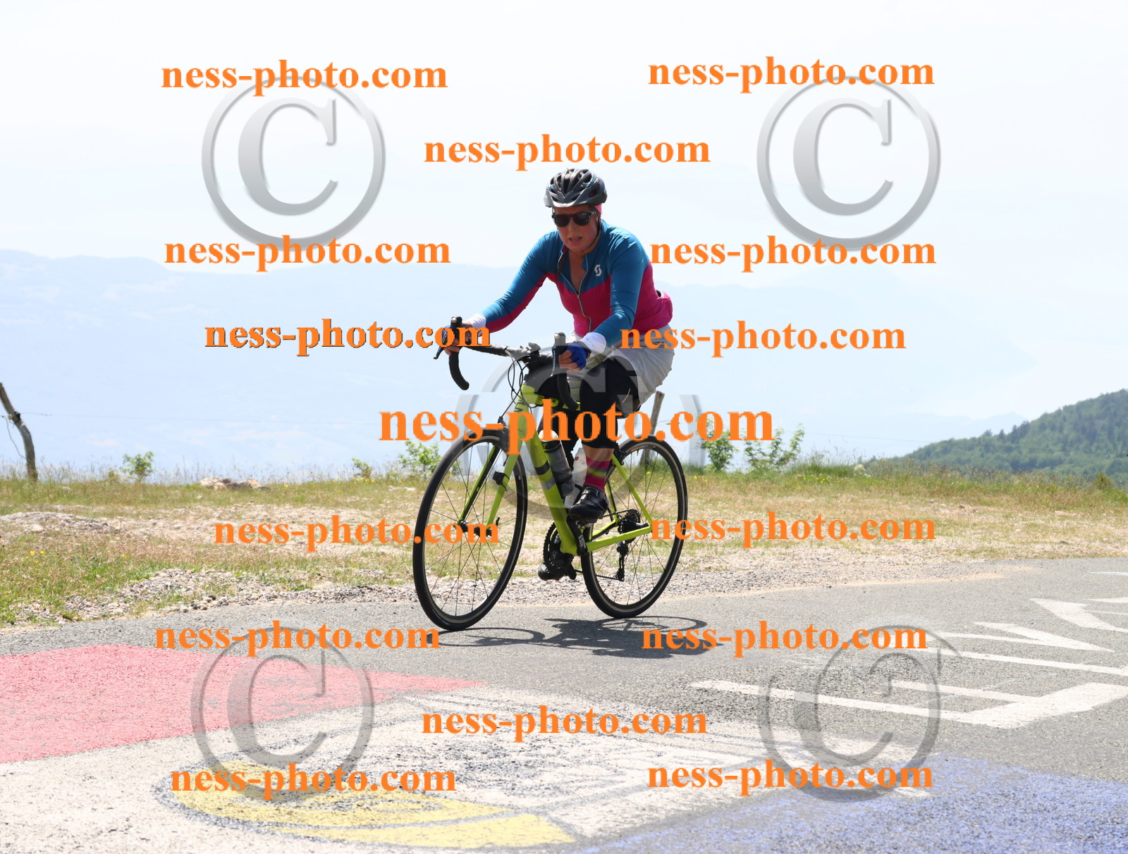 Col du grand Colombier (2276).JPG