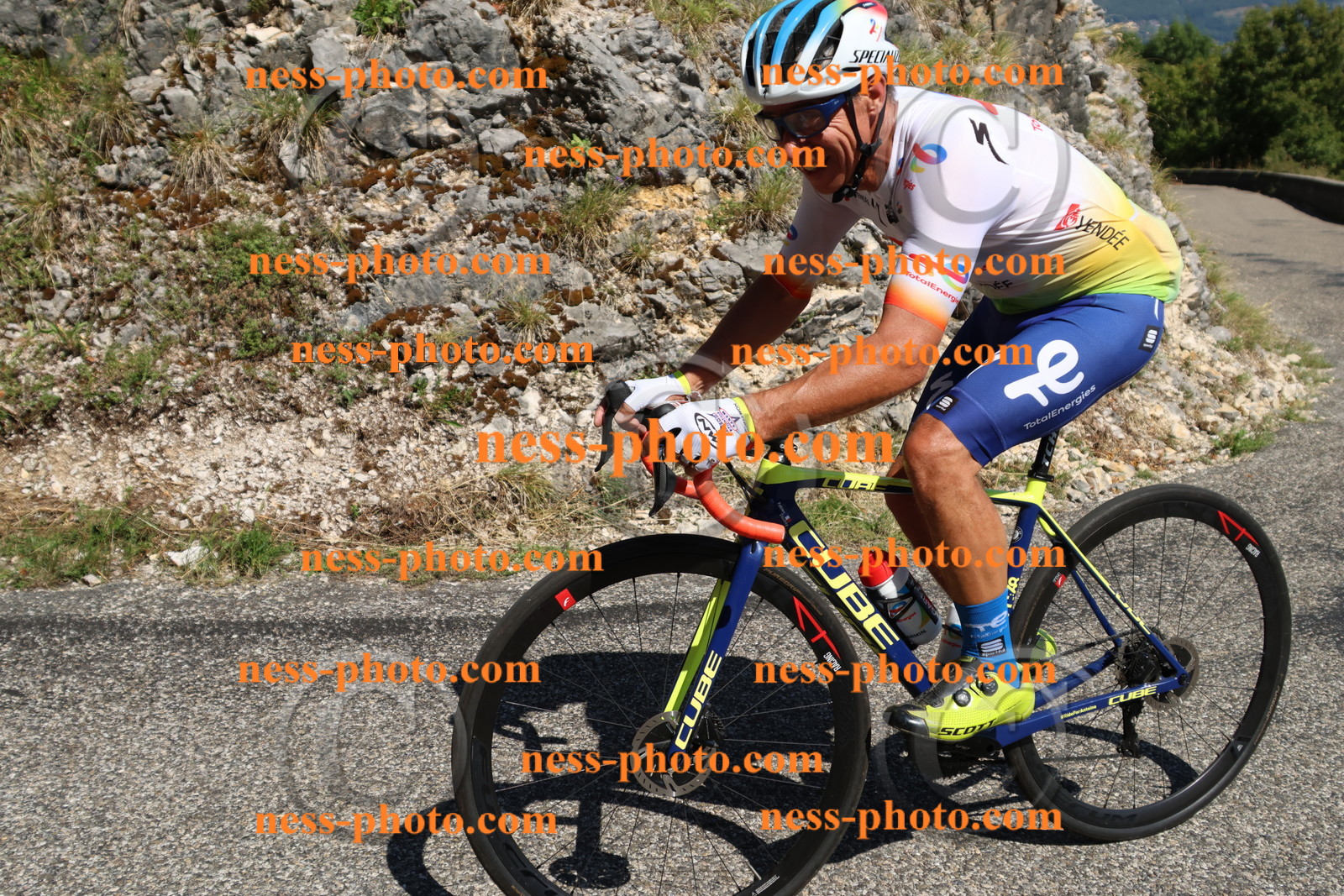 Col du Grand Colombier (682).JPG