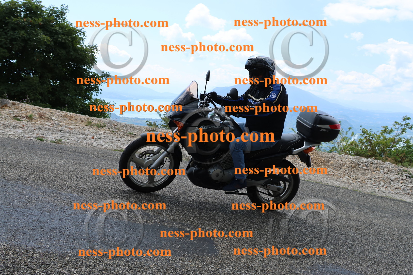 Col du Grand Colombier (37).JPG