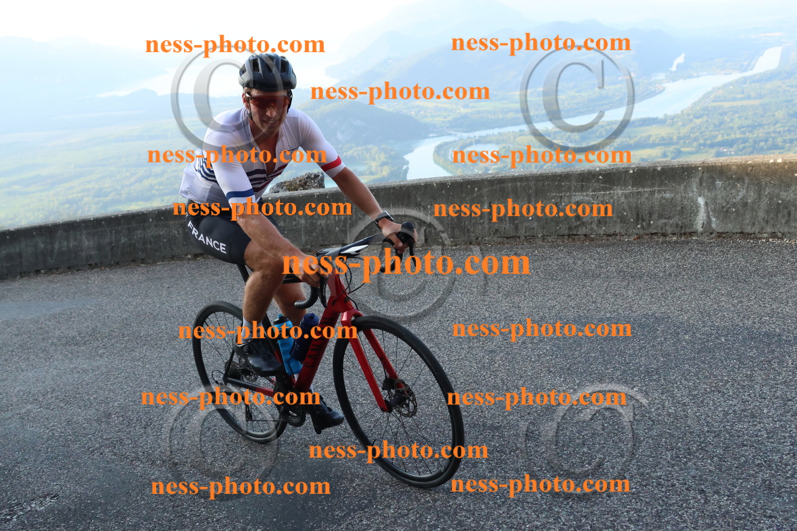 Col du Grand Colombier (21).JPG