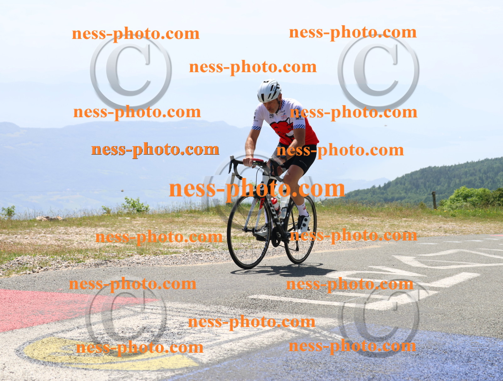 Col du grand Colombier (2539).JPG