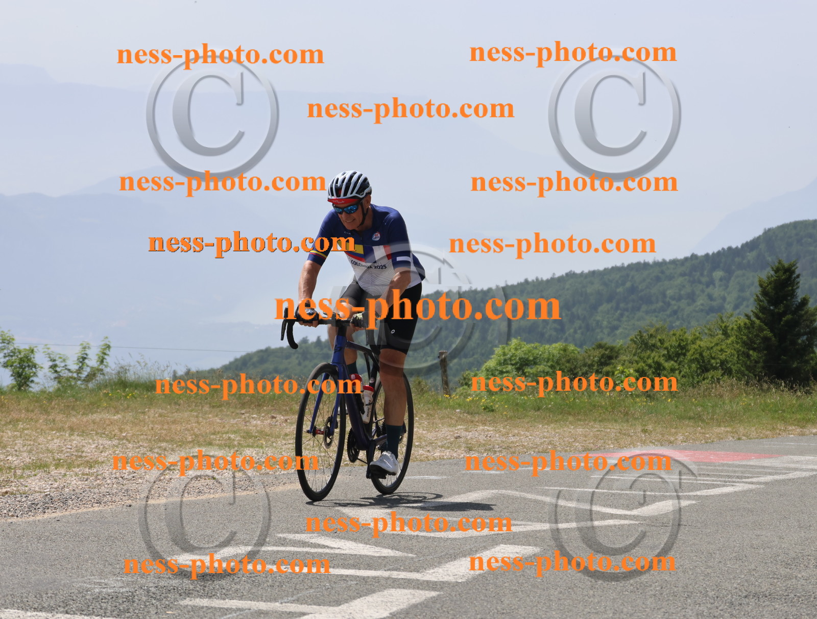 Col du grand Colombier (2173).JPG
