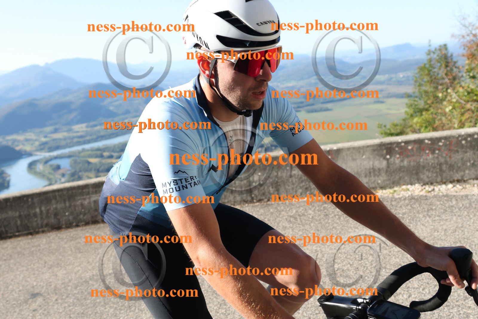 Col du Grand Colombier (25).JPG