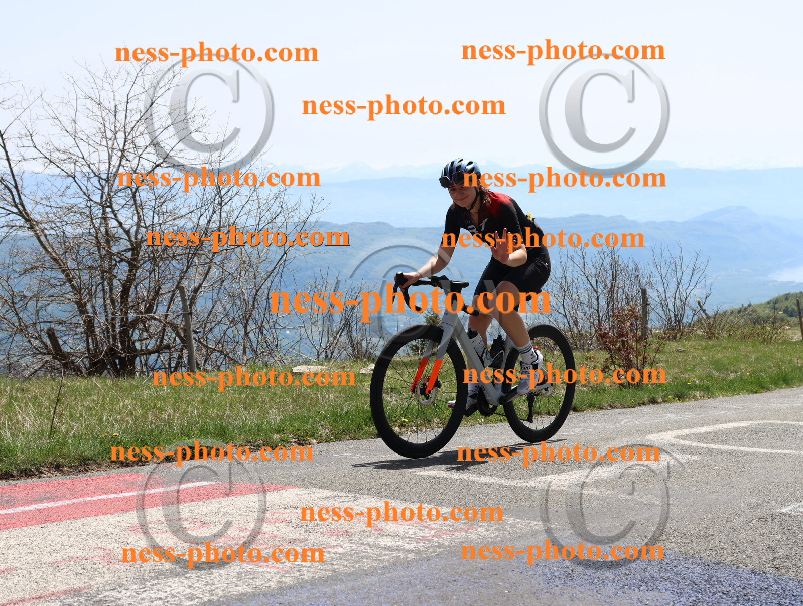 Col du Grand Colombier (343).JPG