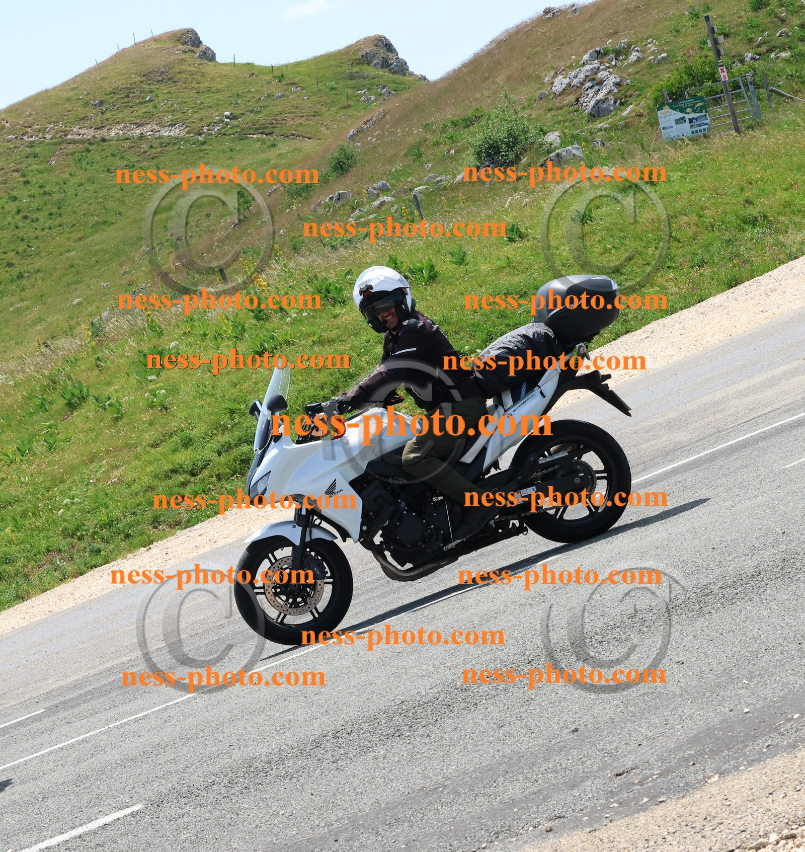 Col du Grand Colombier (110).JPG