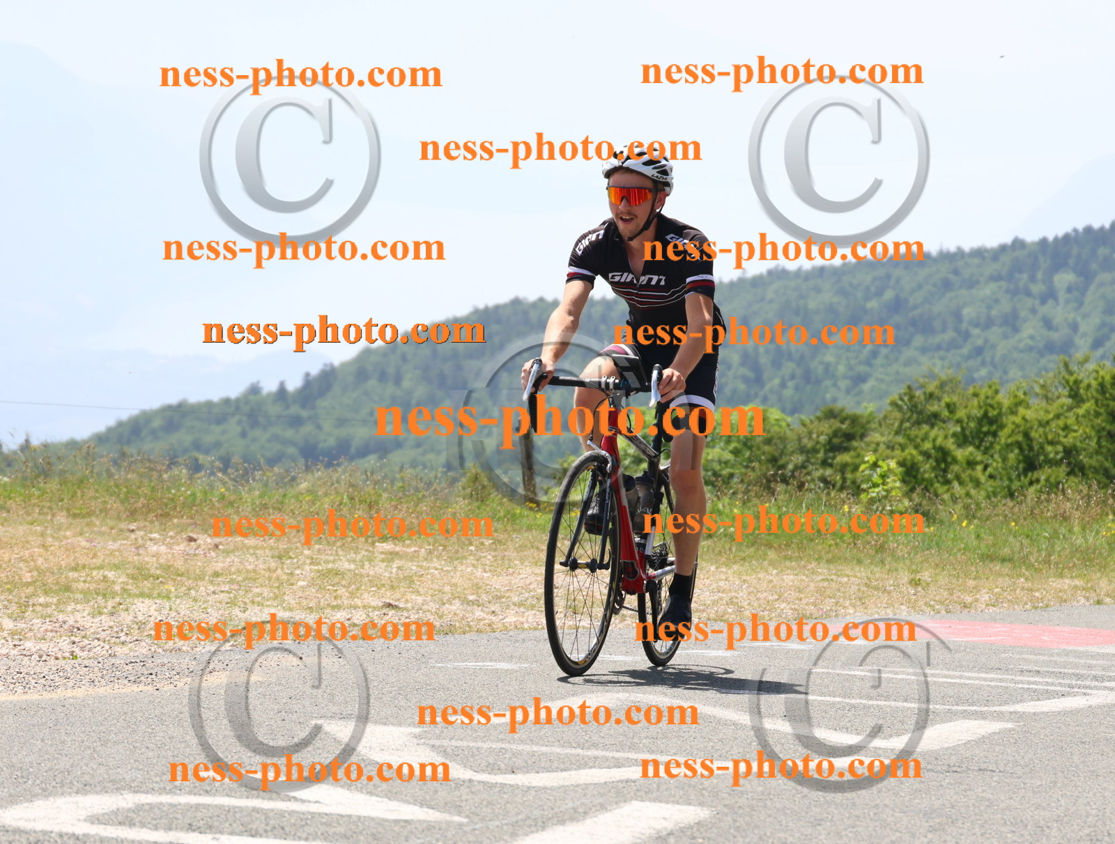 Col du grand Colombier (2435).JPG