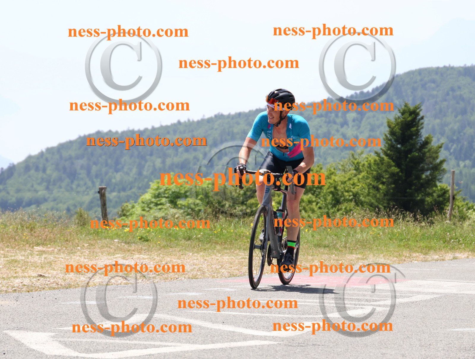 Col du grand Colombier (2635).JPG