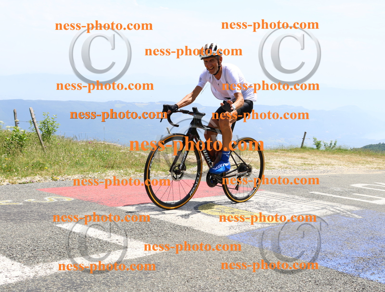 Col du grand Colombier (3112).JPG