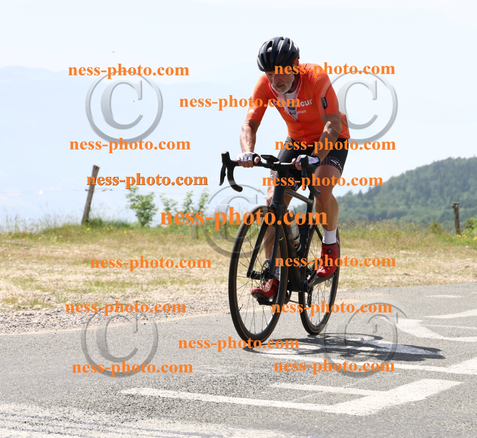 Col du grand Colombier (1687).JPG