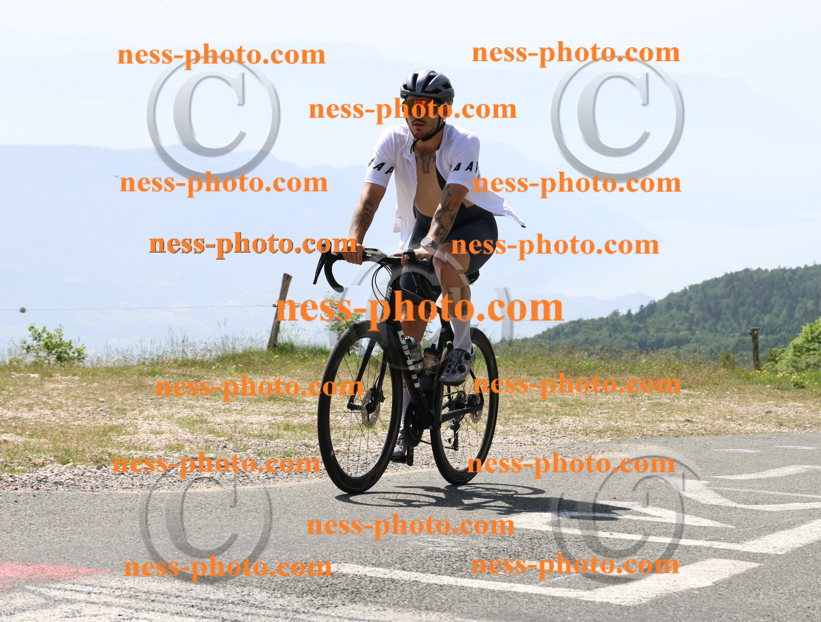 Col du grand Colombier (1642).JPG