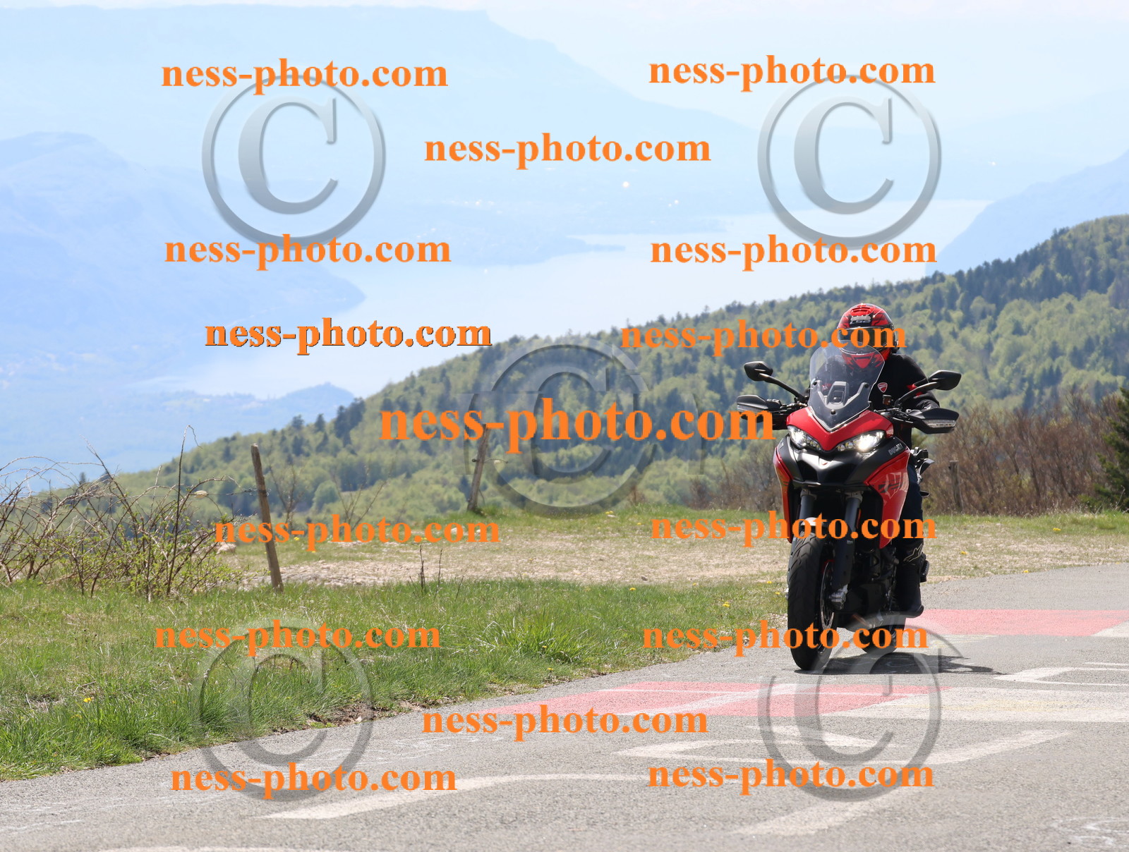 Col du Grand Colombier (28).JPG