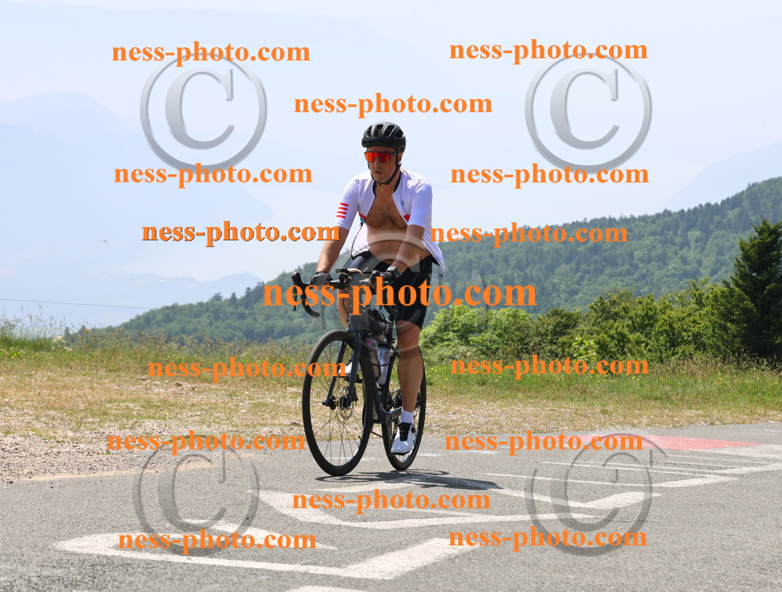 Col du grand Colombier (2334).JPG