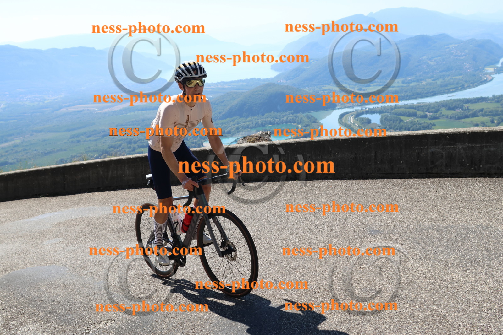 Col du Grand Colombier (186).JPG