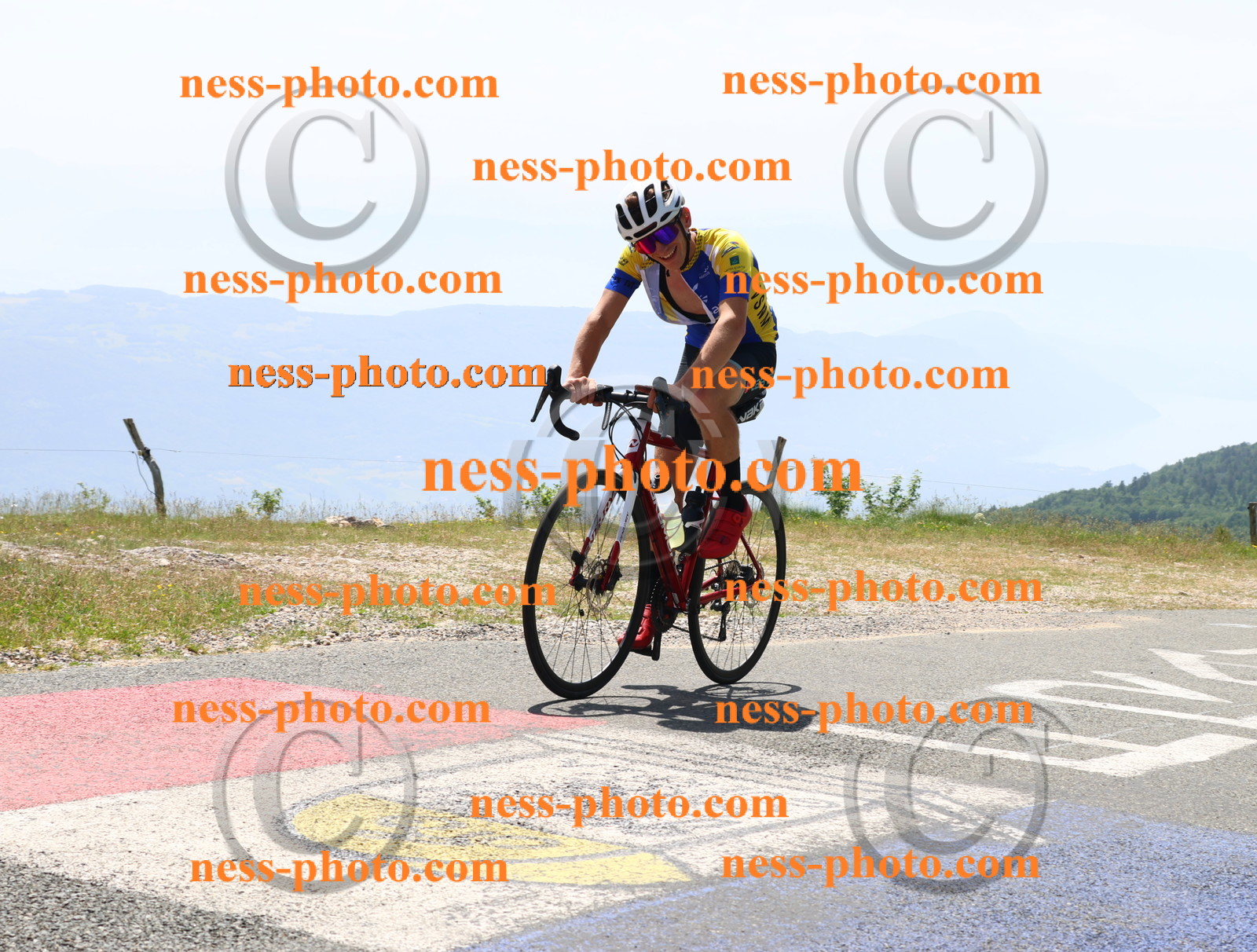 Col du grand Colombier (2364).JPG