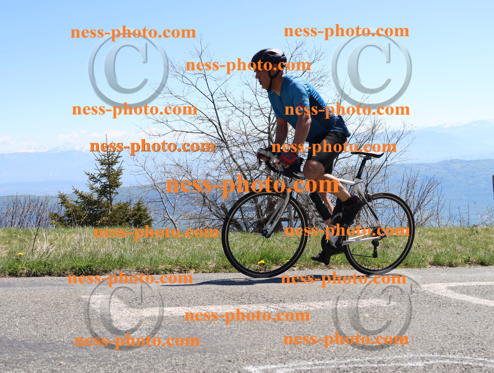 Col du Grand Colombier (369).JPG