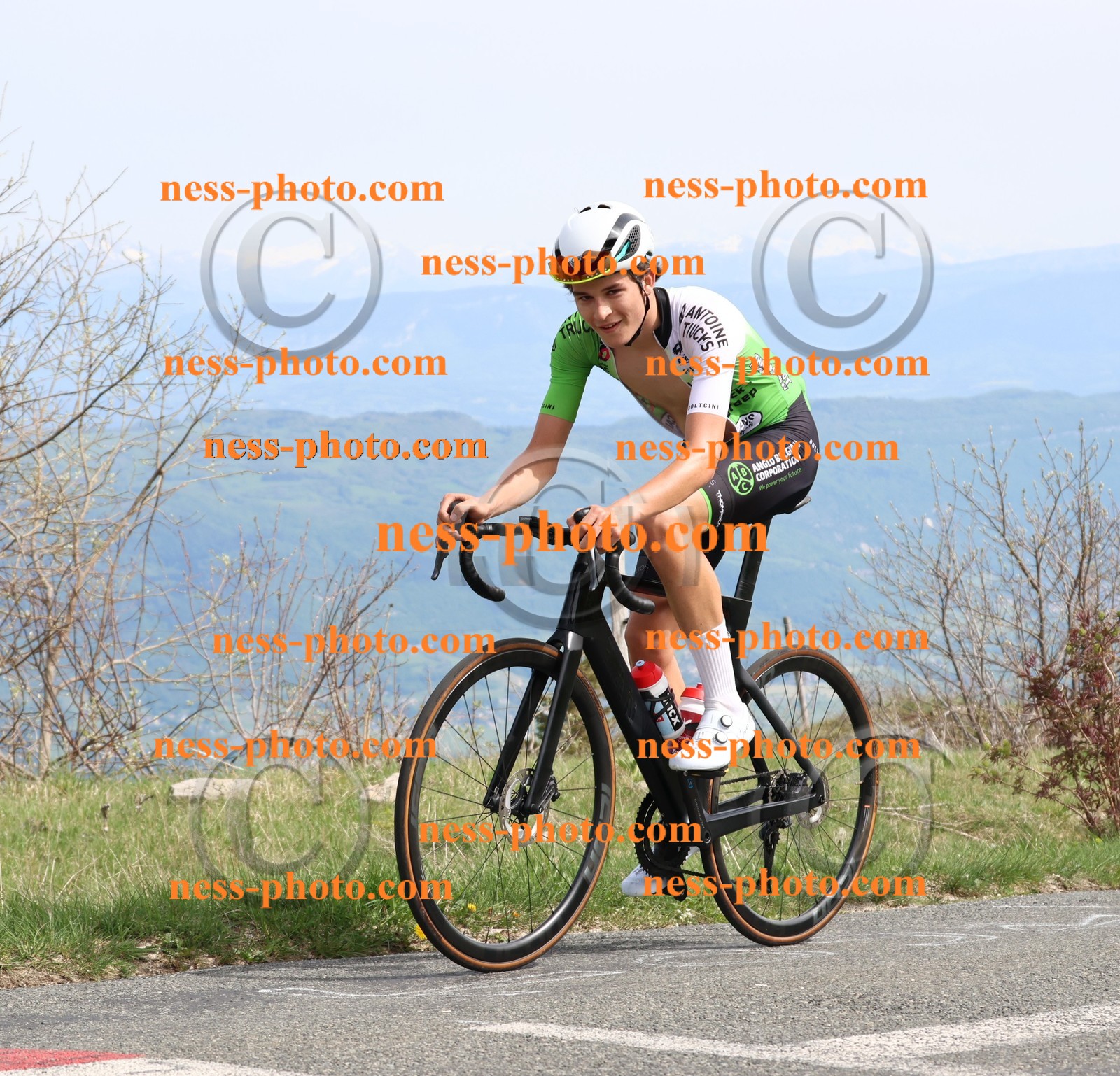 Col du Grand Colombier (1065).JPG