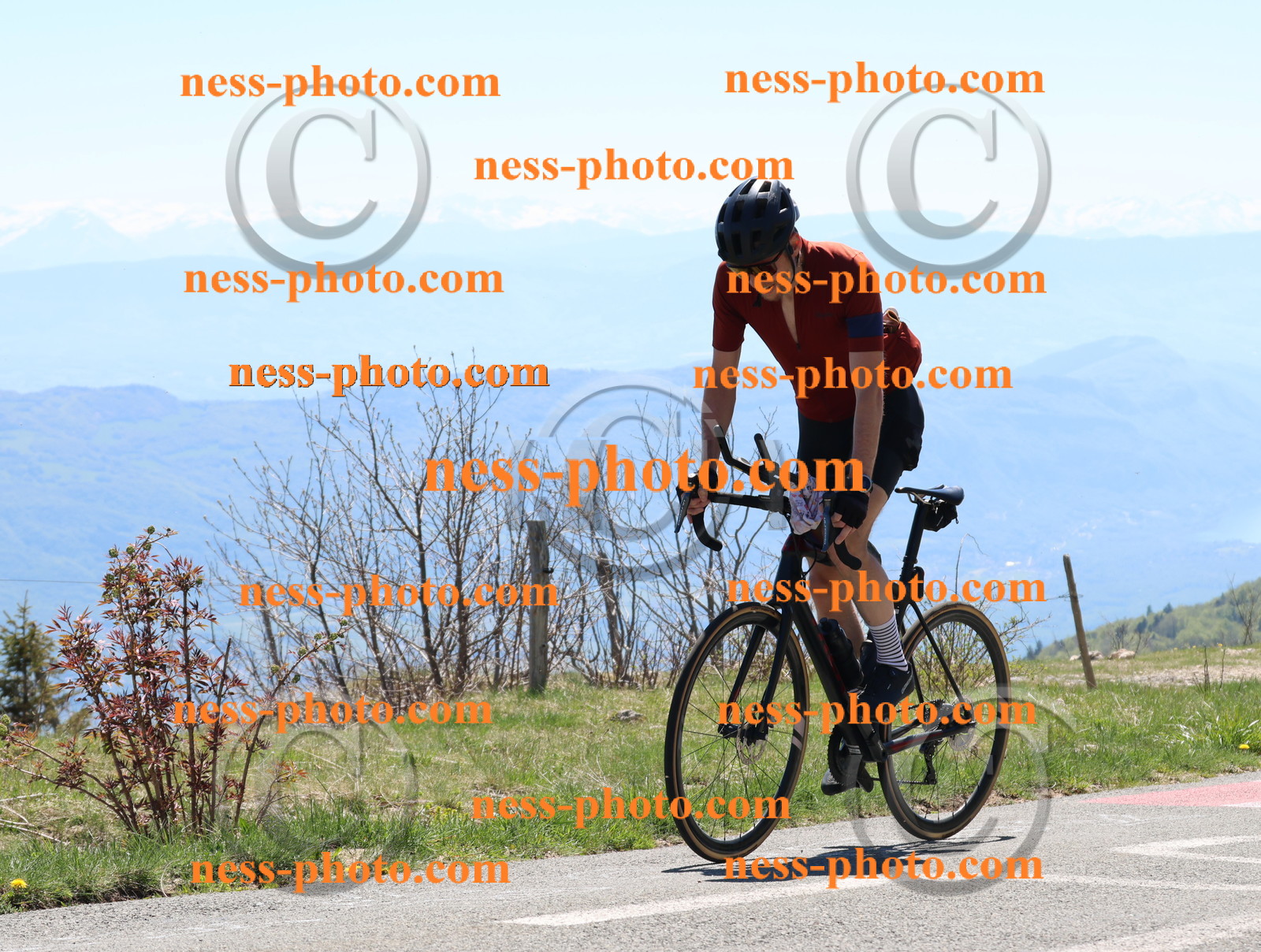 Col du Grand Colombier (360).JPG