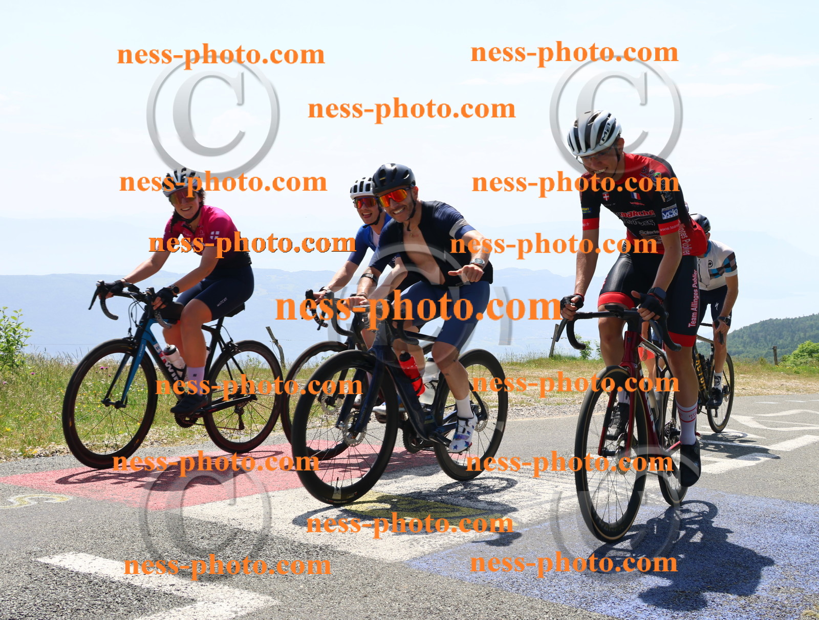 Col du grand Colombier (2424).JPG