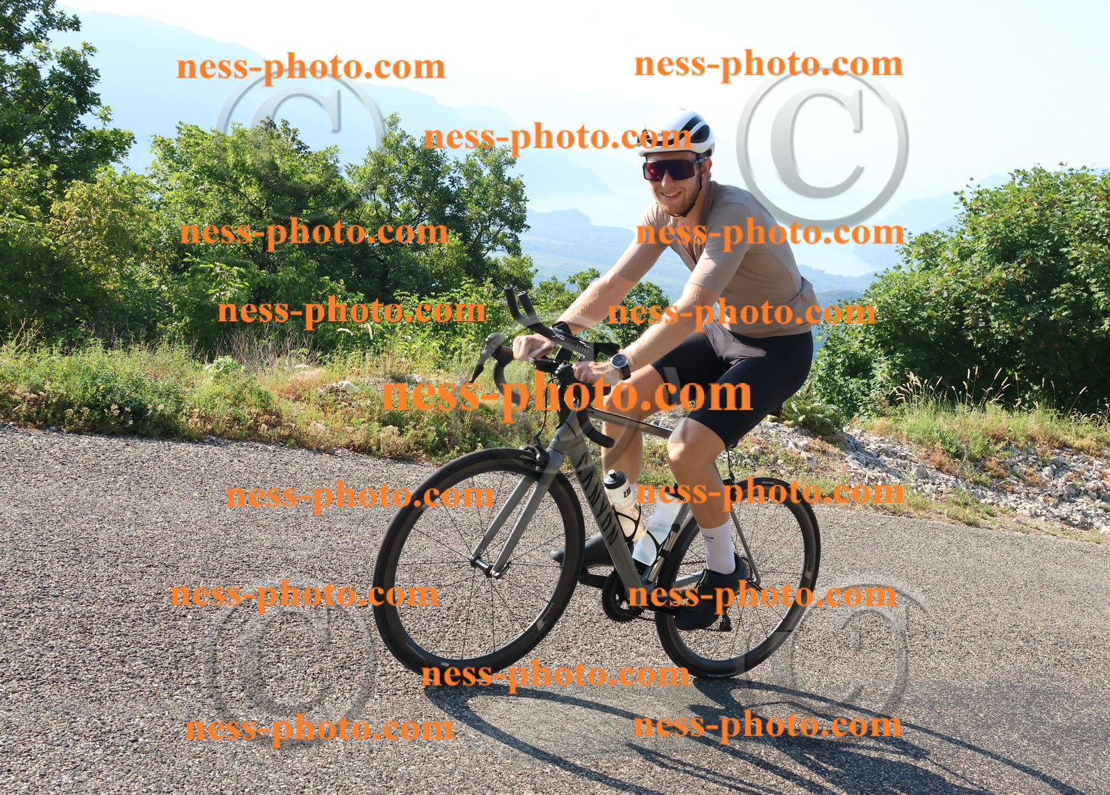 Col du Grand Colombier (122).JPG