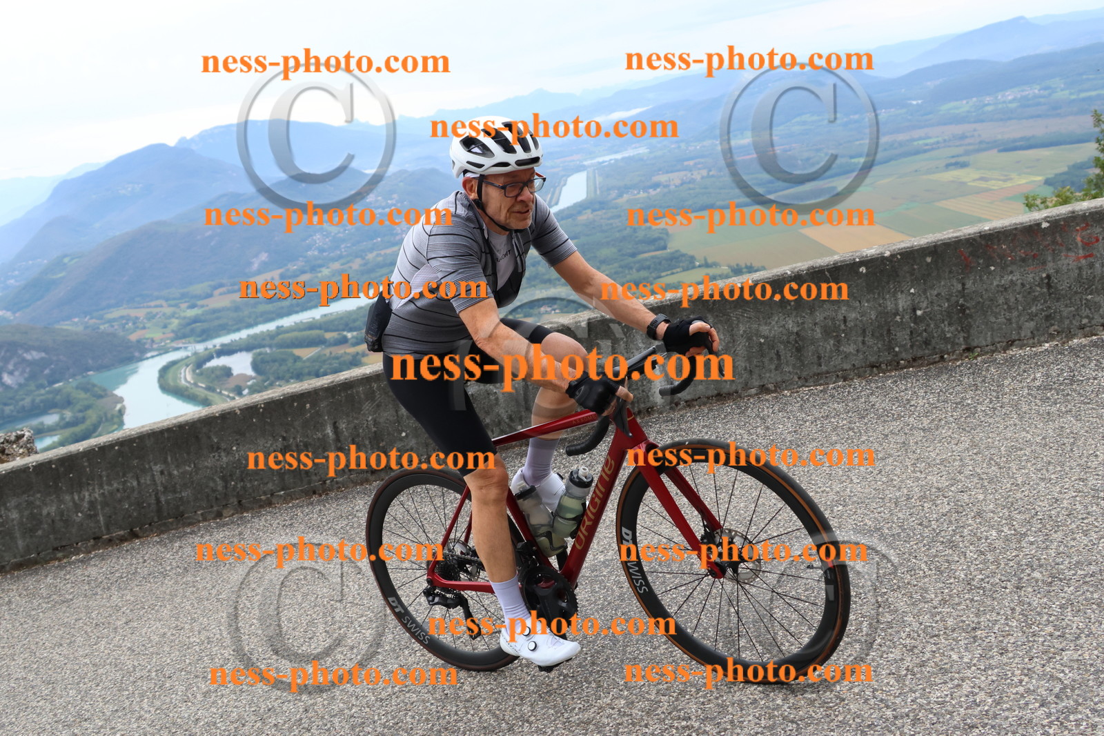 Col du Grand Colombier (1646).JPG