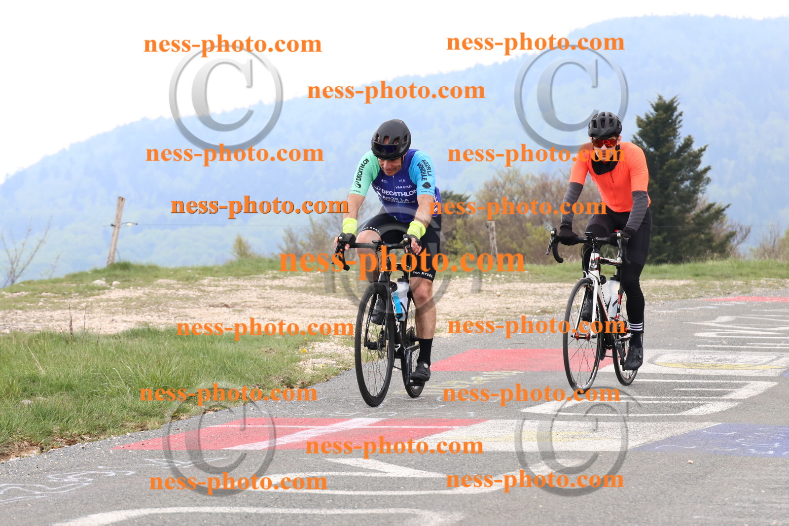 Col du Grand Colombier (120).JPG