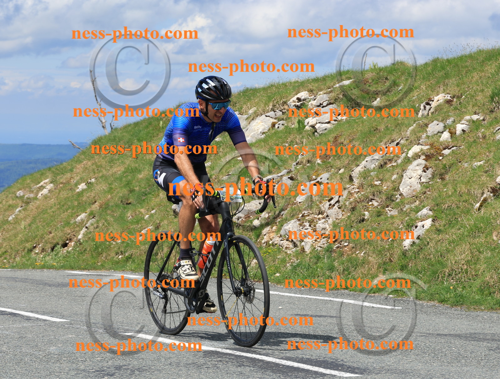 Col du Grand Colombier (2520).JPG