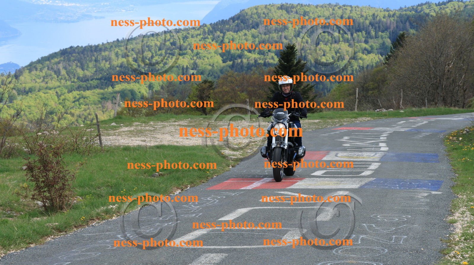 Col du Grand Colombier (280).JPG