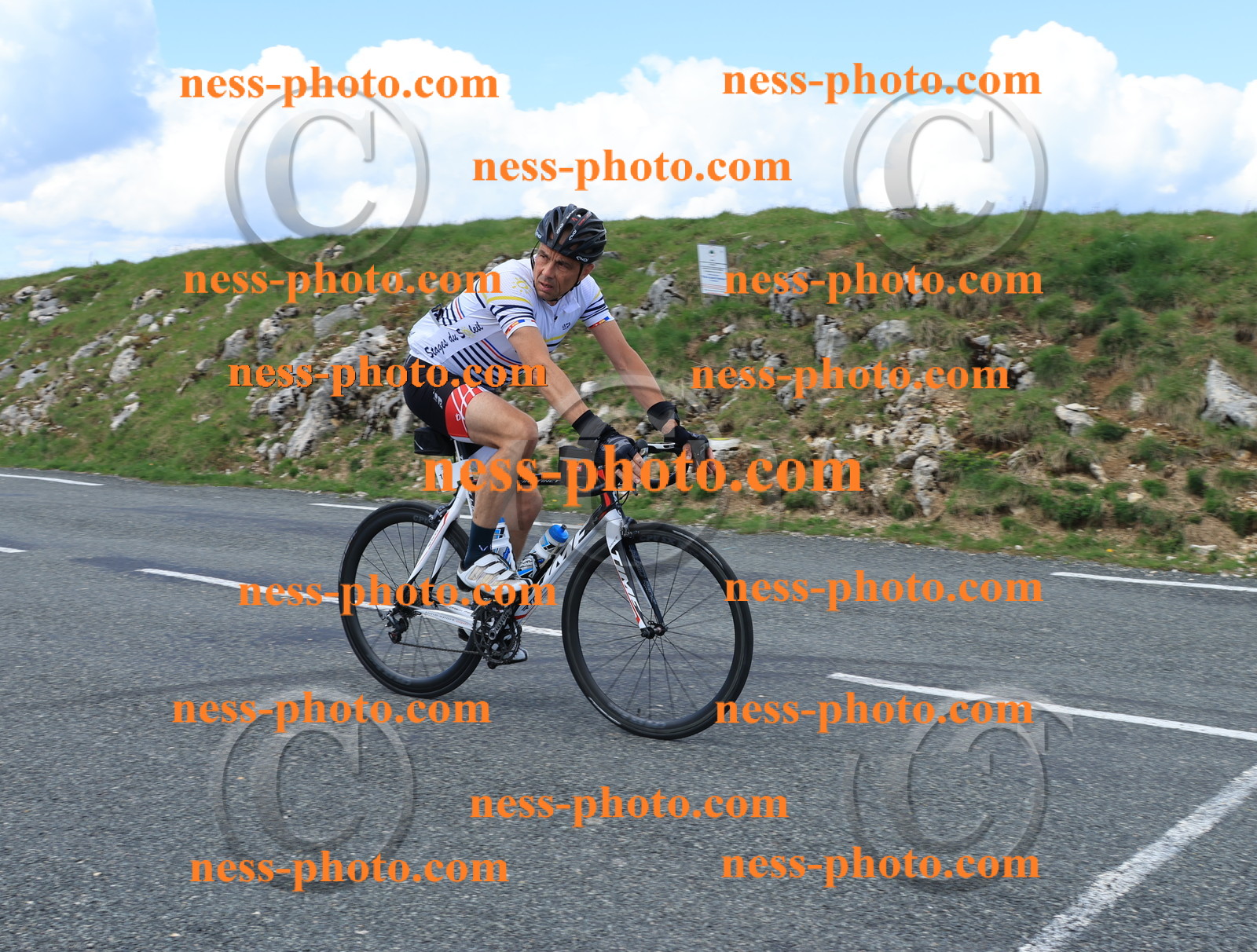 Col du Grand Colombier (2921).JPG