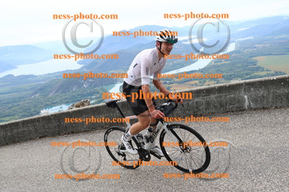 Col du Grand Colombier (1340).JPG