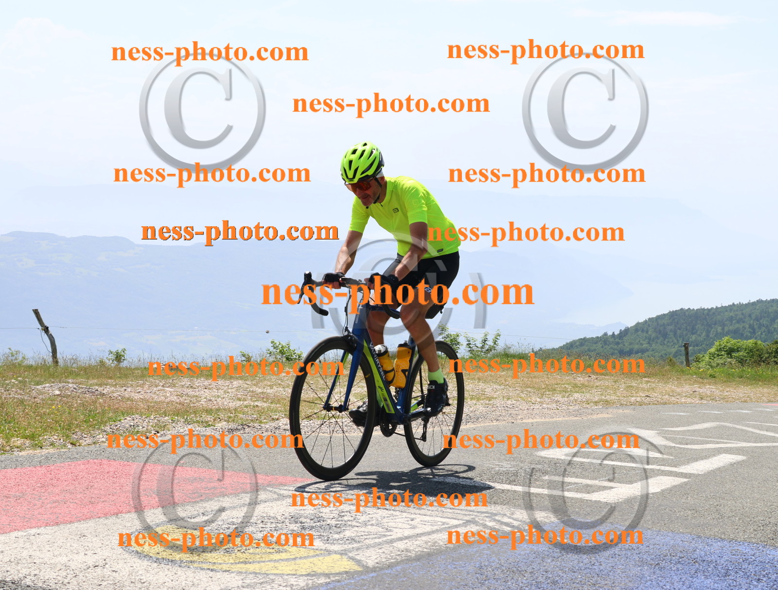 Col du grand Colombier (2402).JPG