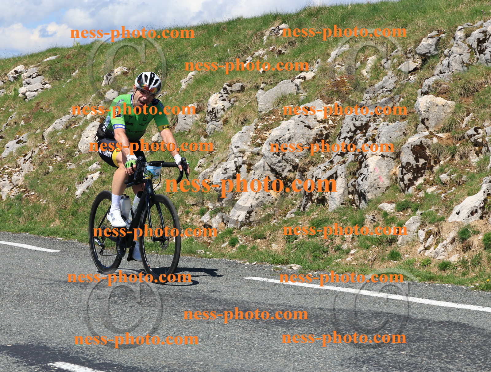 Col du Grand Colombier (1669).JPG