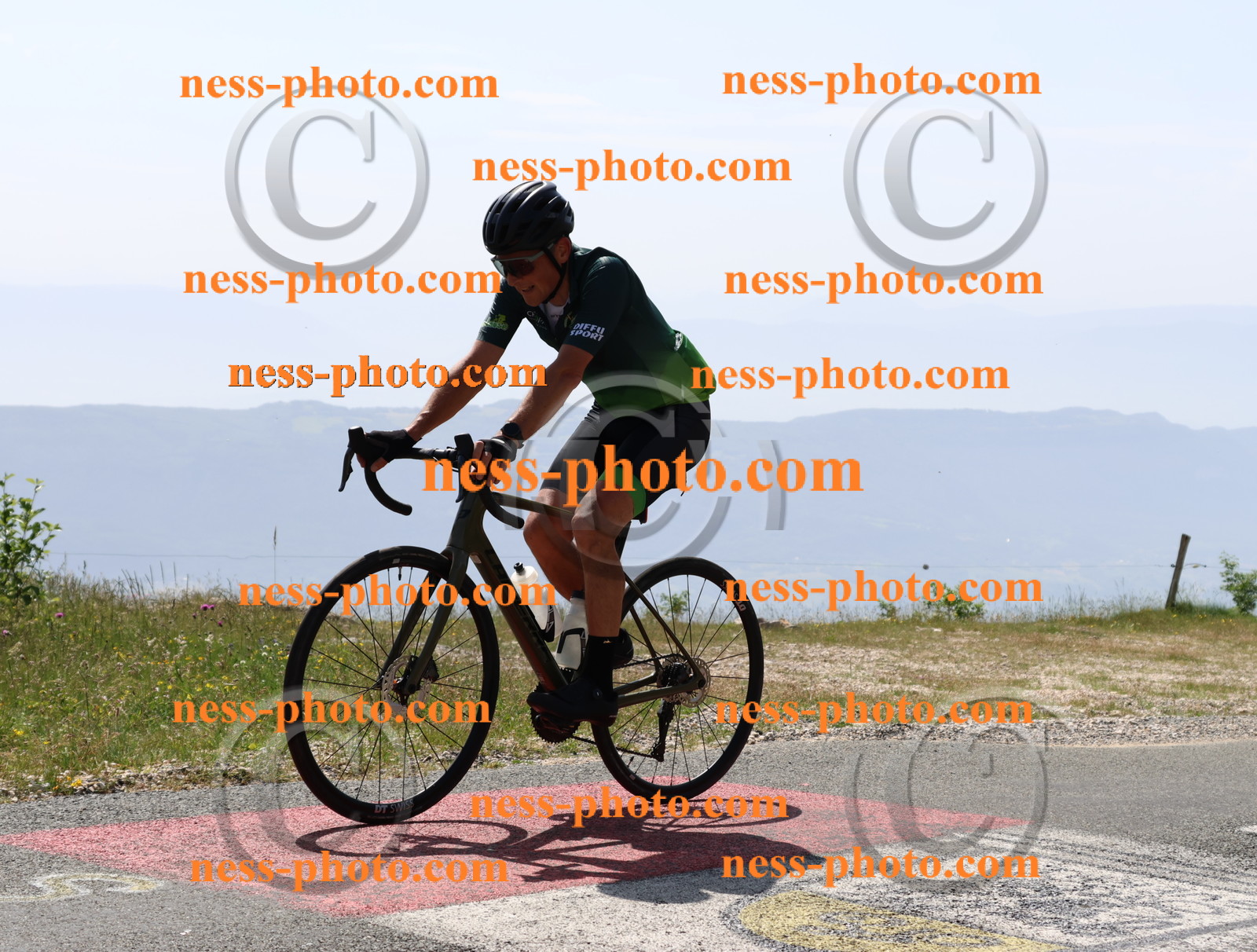 Col du grand Colombier (1594).JPG