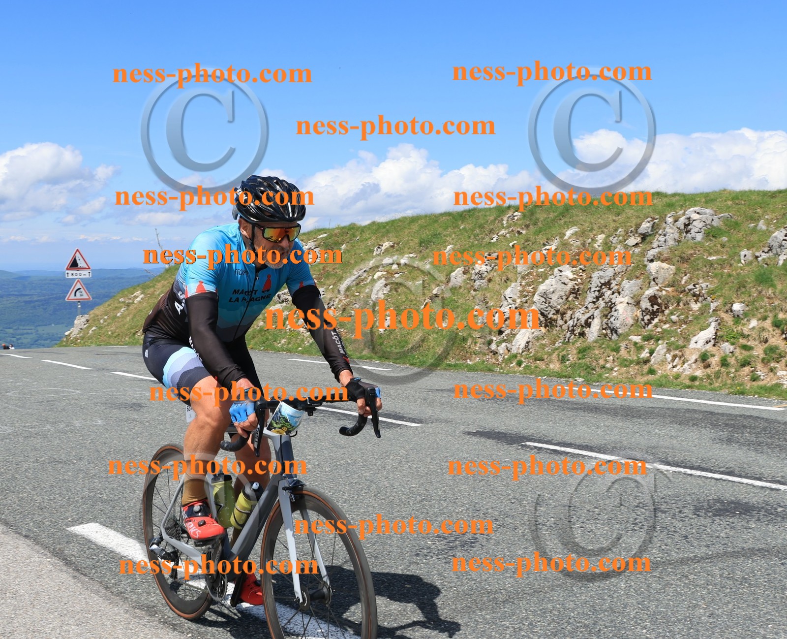 Col du Grand Colombier (2107).JPG