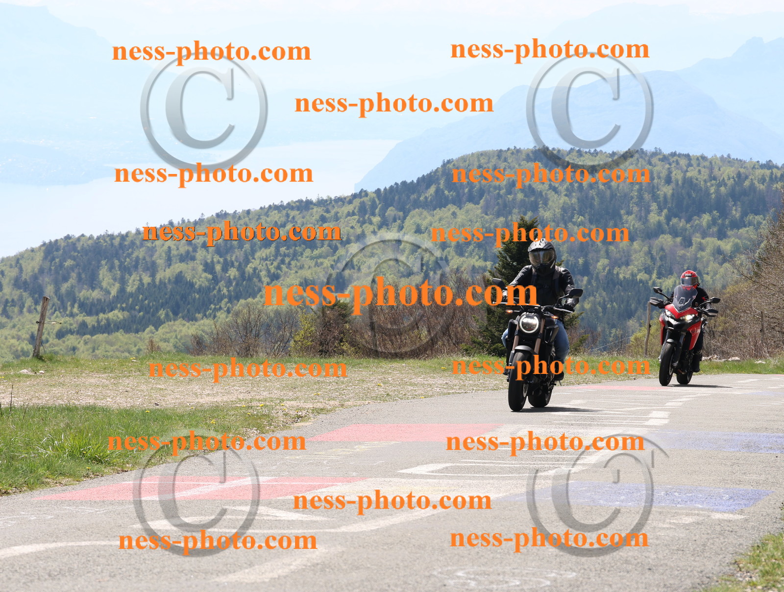 Col du Grand Colombier (25).JPG