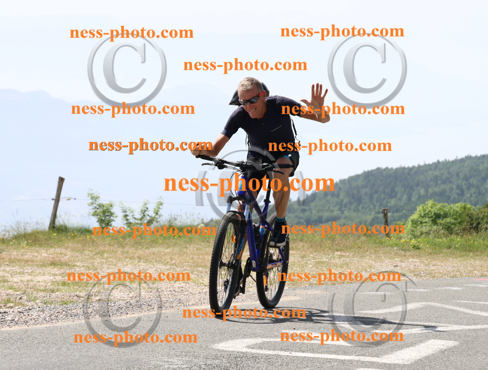 Col du grand Colombier (1425).JPG