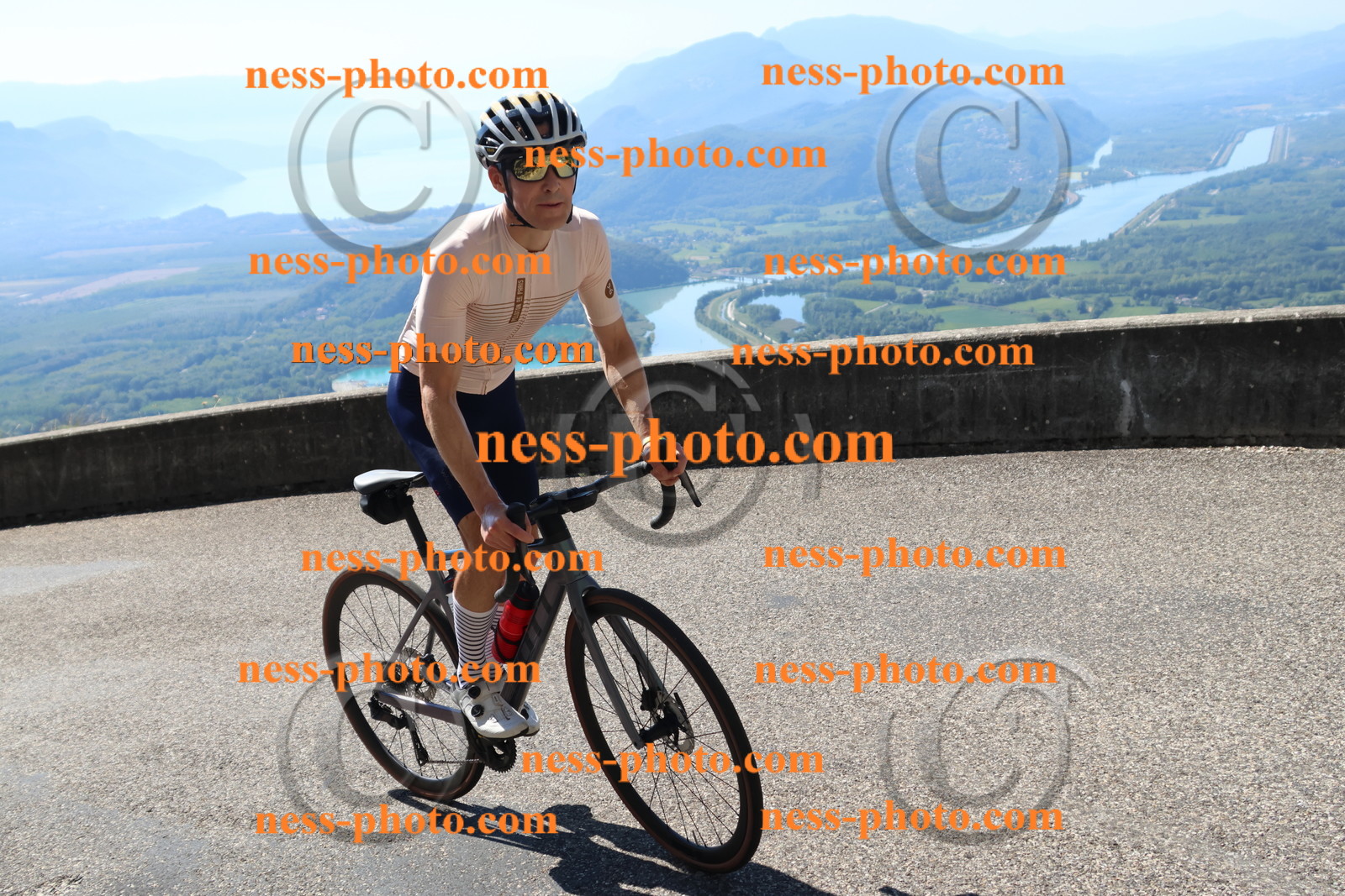 Col du Grand Colombier (187).JPG