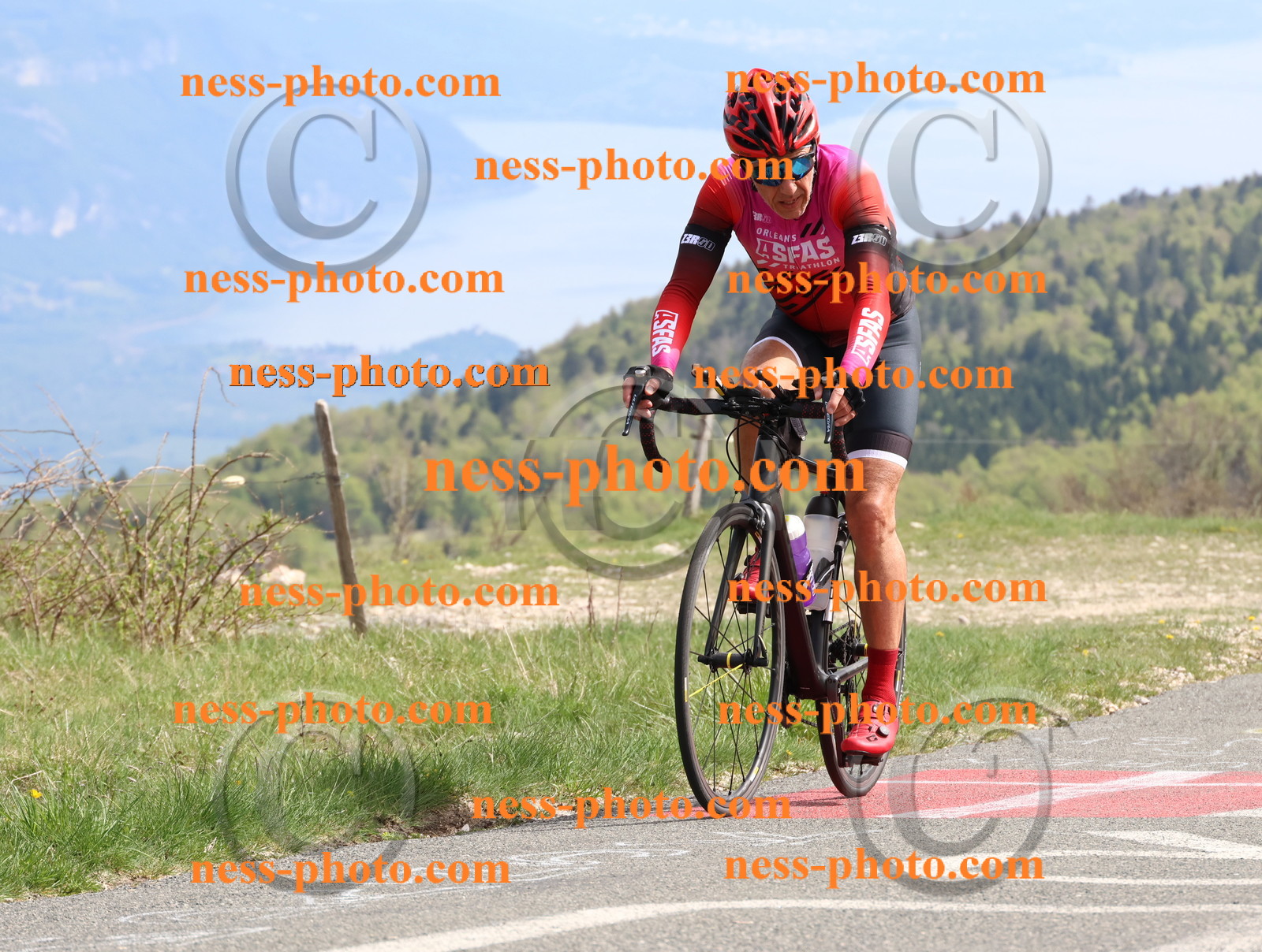 Col du Grand Colombier (1052).JPG