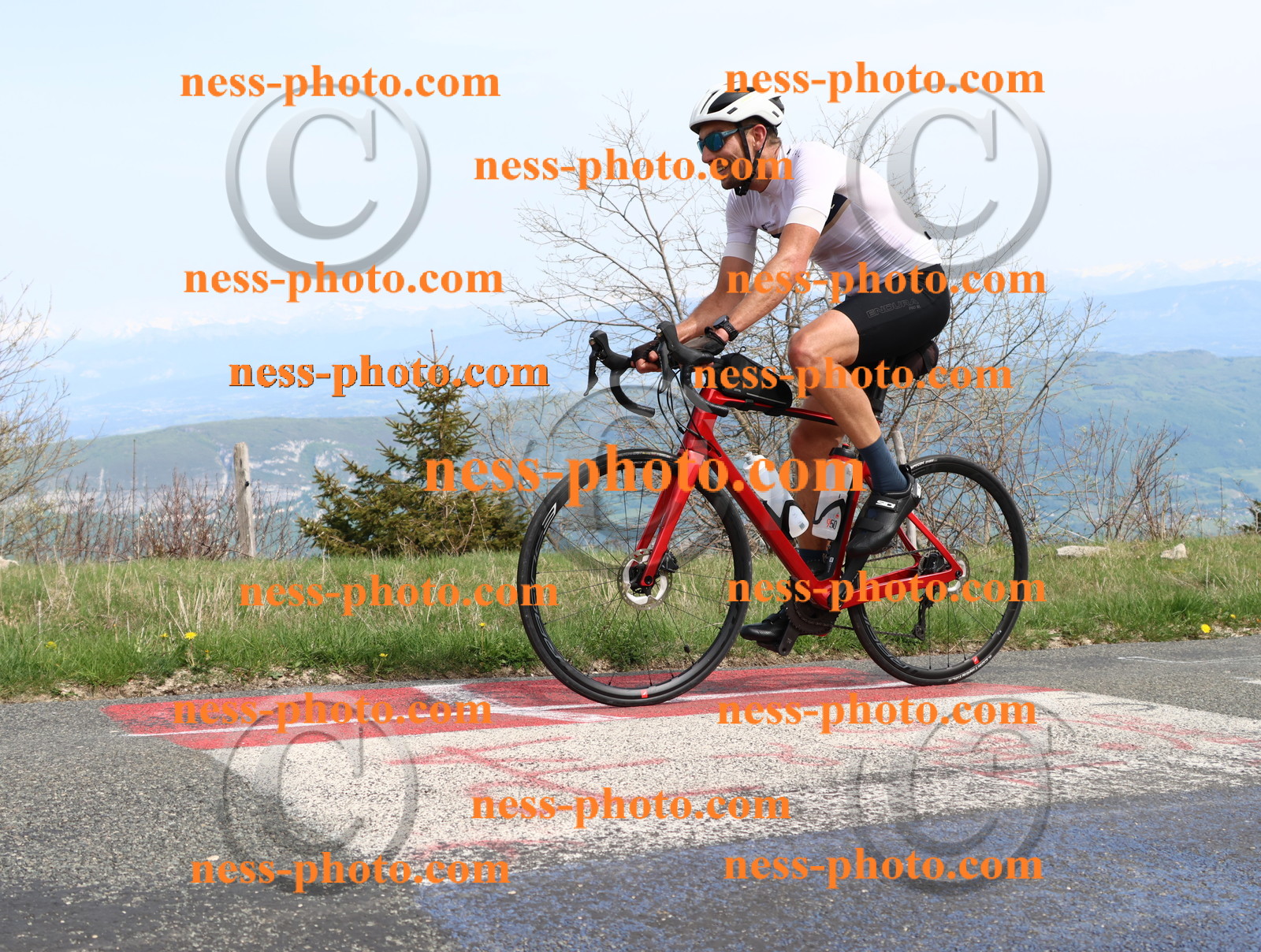 Col du Grand Colombier (1074).JPG