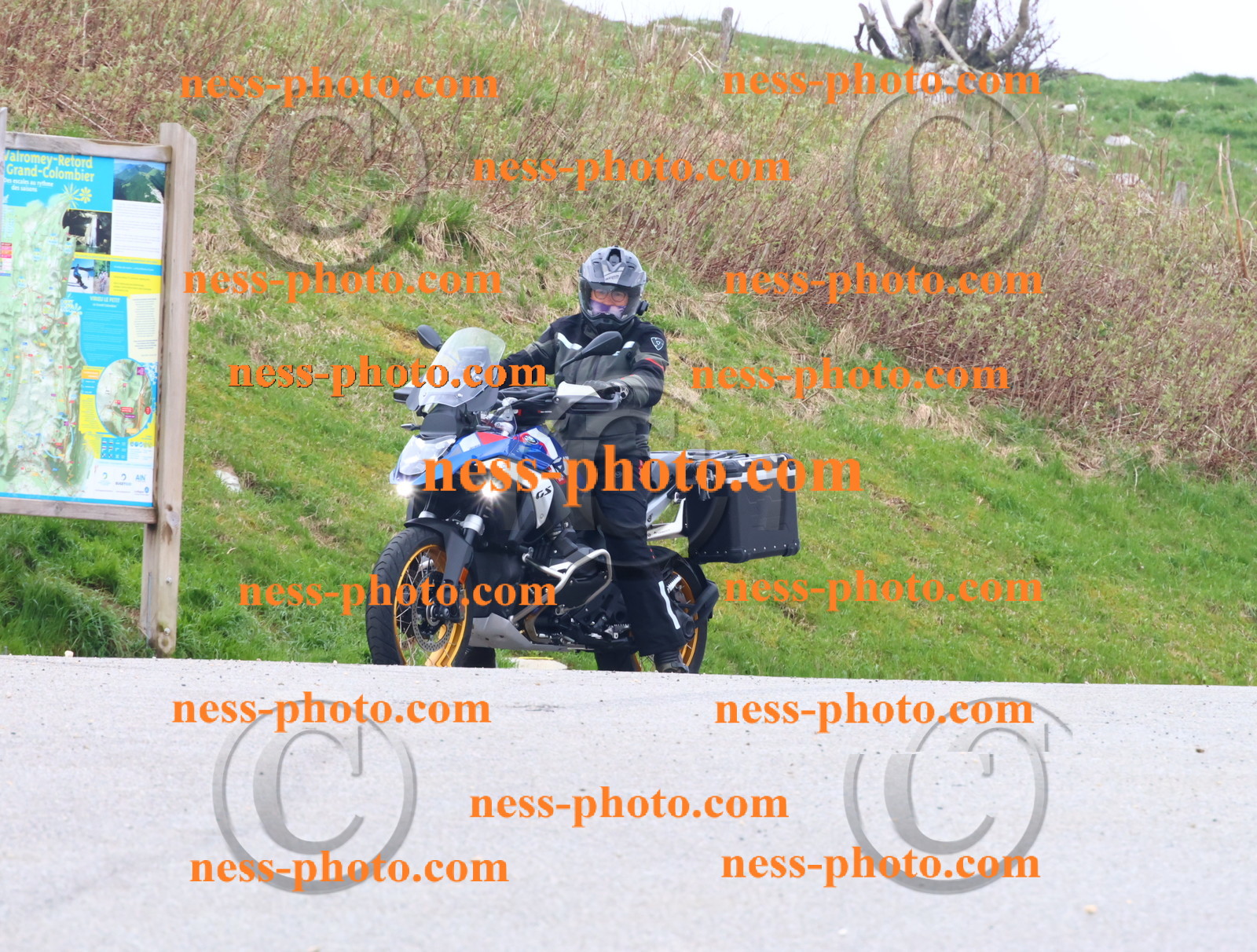 Col du Grand Colombier (15).JPG