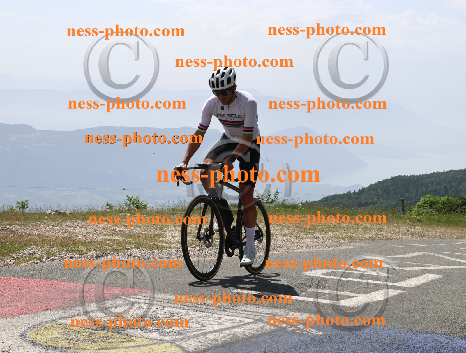 Col du grand Colombier (2121).JPG